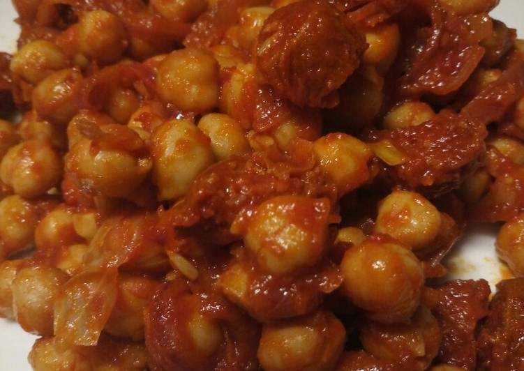 Step-by-Step Guide to Make Any-night-of-the-week Chickpea and chorizo tapas