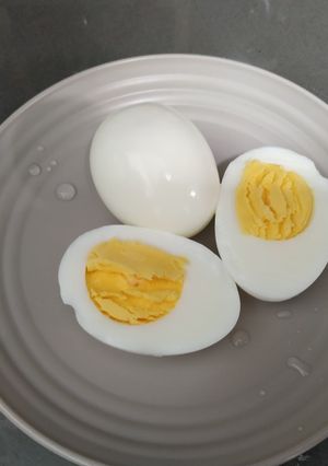 Una foto de Huevos duros/cocidos