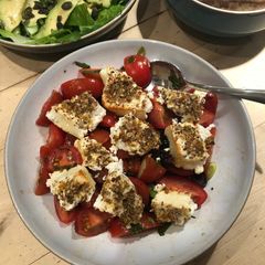 A picture of Roasted feta salad.