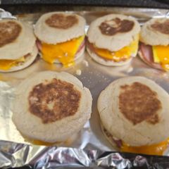 A picture of Egg McMuffin Copy Cat.