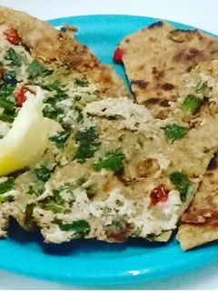 A picture of Aloo and Paneer Paratha.