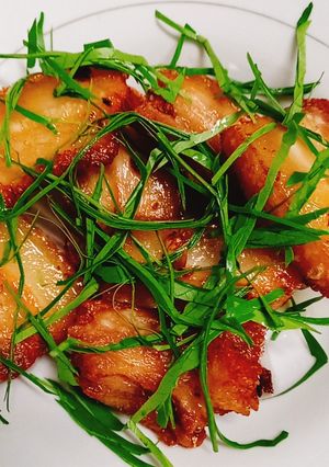 Hình của món Thịt ba chỉ chiên nước mắm.
