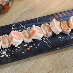 A picture of Chocolate and strawberry rolls.