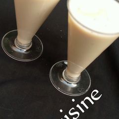 A picture of Milk lassi.