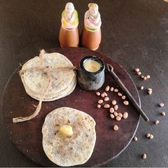 Groundnut Poli A picture of Groundnut Poli.