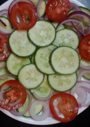 A picture of Green Salad.