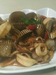 Foto resep Kerang cumi asam manis pedas