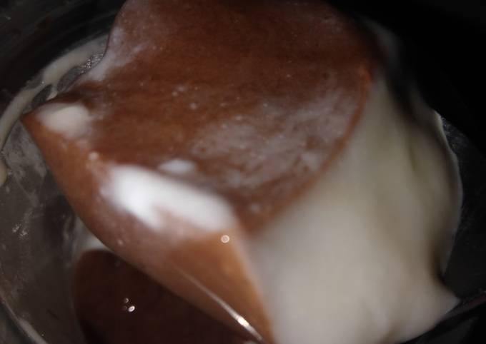 Puding coklat lembut saus vla vanilla
