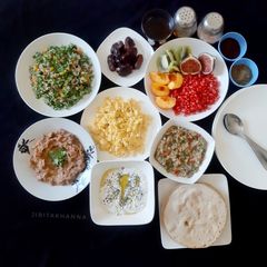 A picture of Arabic / Middle Eastern Breakfast.