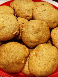 A picture of Banana Nut White Chocolate Chip Cookies.