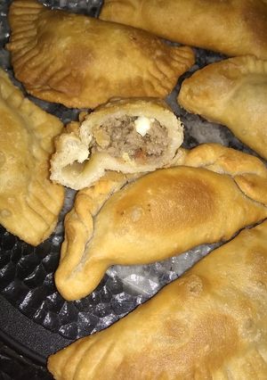 Una foto de Empanadas de carne 😋