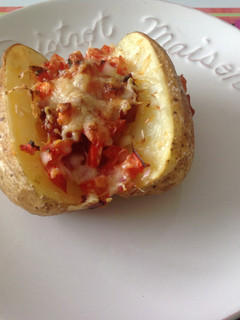 Una foto de Patatas rellenas al horno