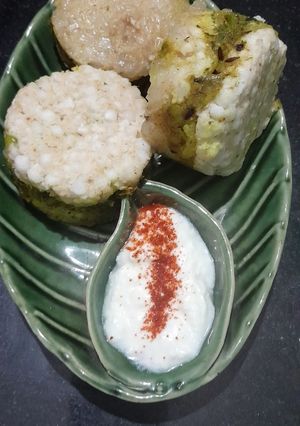 A picture of Sabudana - Oats - Chena Bombs.