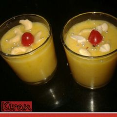 Mango lassi A picture of Mango lassi.
