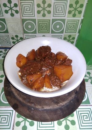 Foto resep Semur Sapi kentang