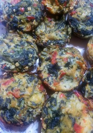 Una foto de Muffins de espinaca y arroz