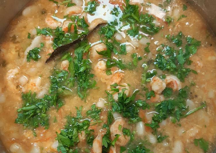 Feijão branco com camarão - Tudogosreceitas