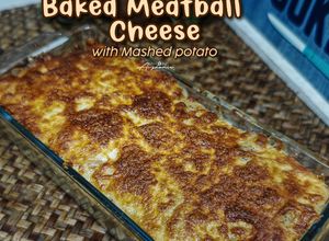 Gambar Baked meatball cheese with mashed potato