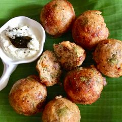 A picture of Millet horse gram kuzhi paniyaram.