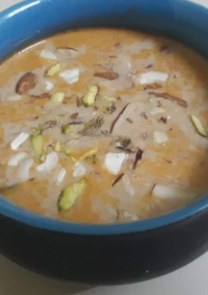A picture of Gajar rabdi.