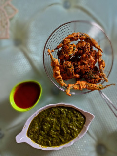मेथी मिर्ची पकौड़े (meethi mirchi pakode recipe in Hindi) रेसिपी मुख्य फोटो