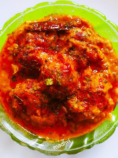 कश्मीरी दम आलू (Kashmiri Dum Aloo Recipe In Hindi) रेसिपी मुख्य फोटो