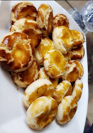 A picture of Nan khatai.