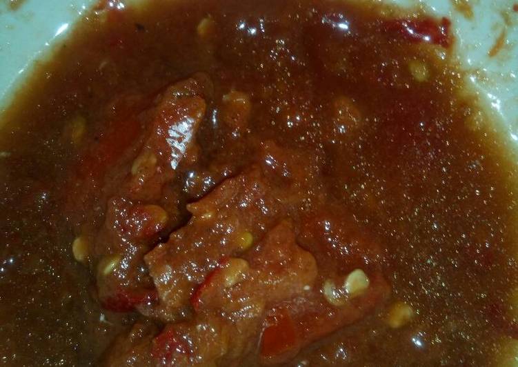 Resep: Sambal Tomat Mentah yang Renyah