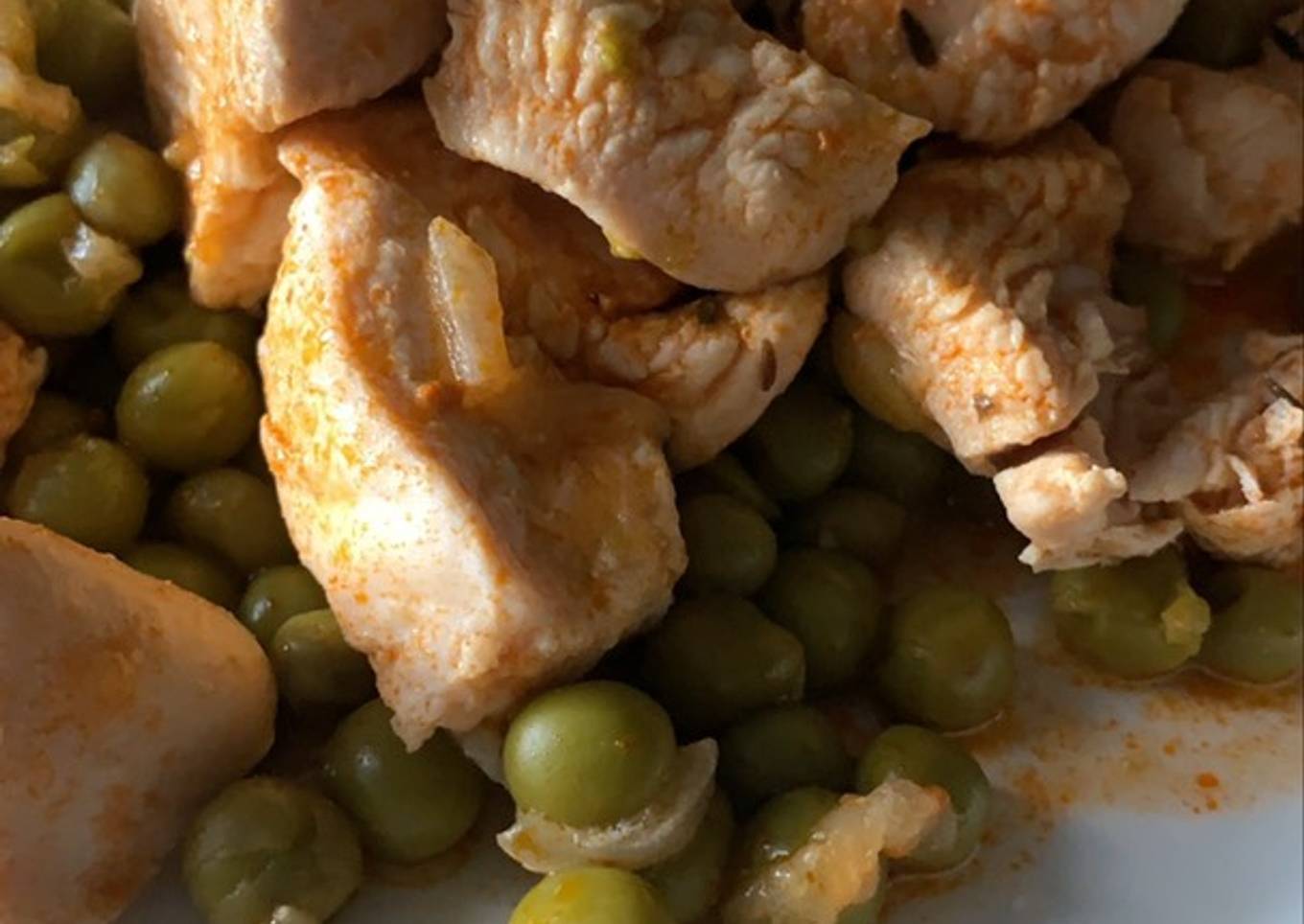 Filet de poulet aux petits pois au Cookeo