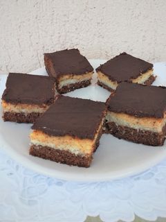 Kókuszos sütemény 🥥 recept fotója