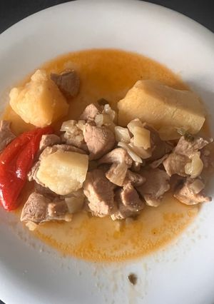 Una foto de Magro en salsa