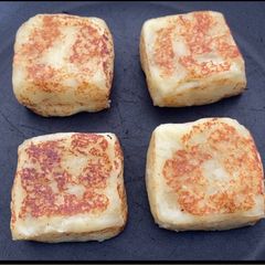 A picture of Manthip.