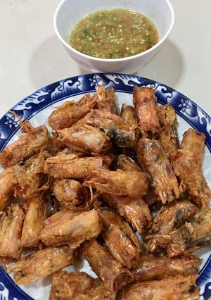 รูปของ “หัวกุ้งทอดกรอบ”