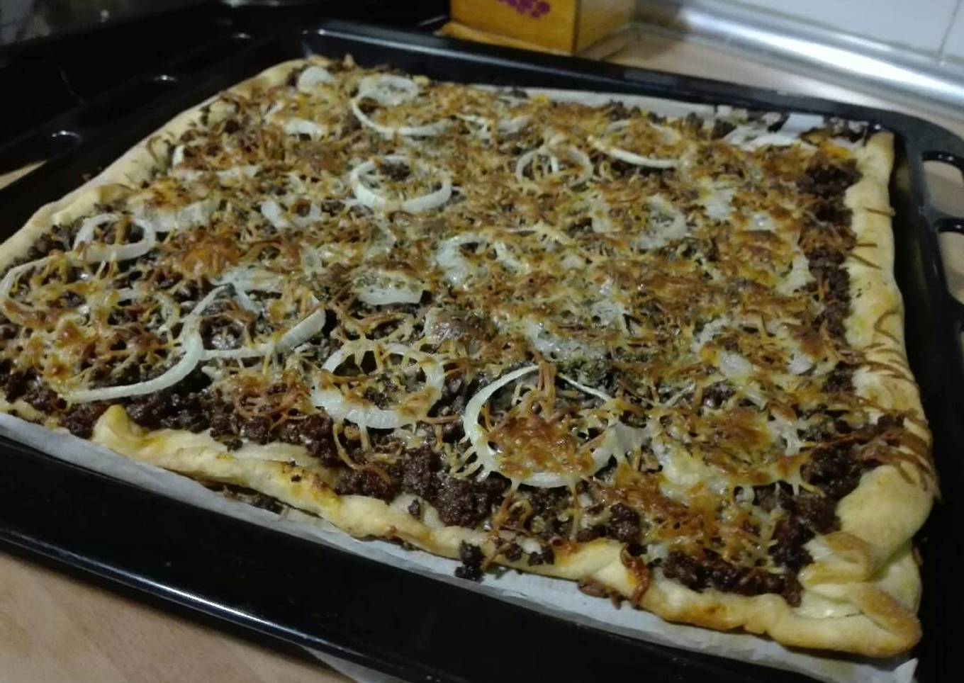 Pizza de carne picada