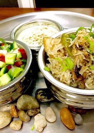 A picture of Chicken Pulao 😍😍😍.