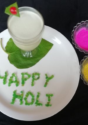 A picture of Coconut paan thandai.
