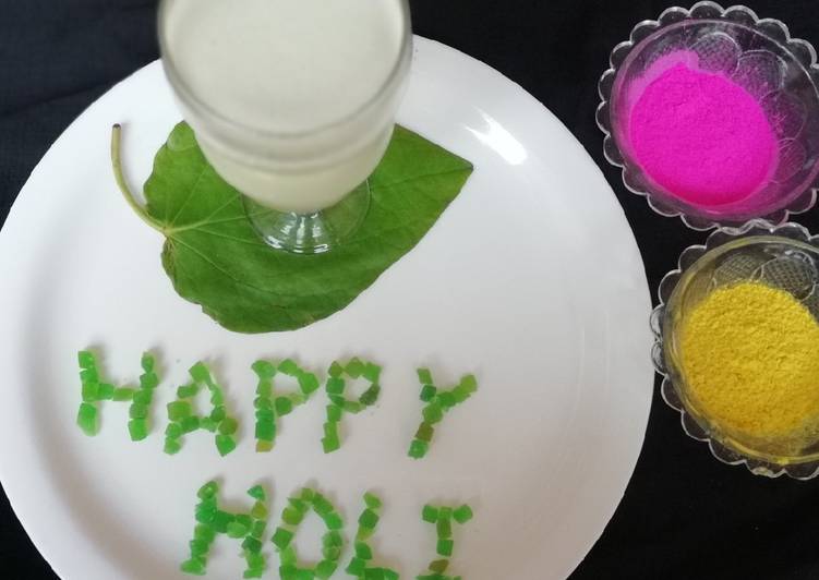 Steps to Make Any-night-of-the-week Coconut paan thandai