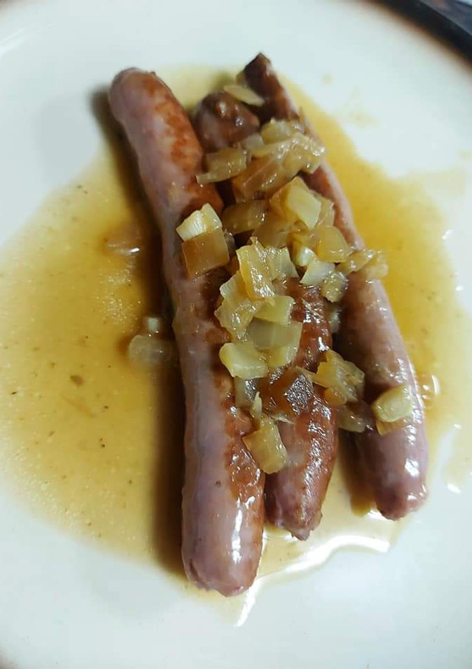 Una foto de Salchichas al vino
