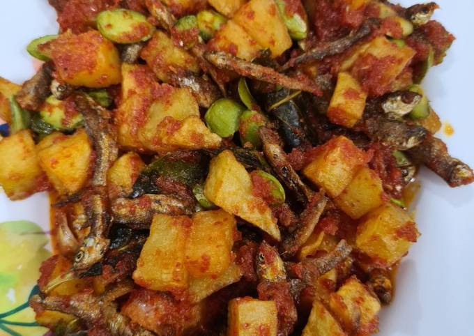 Balado kentang ikan bilih