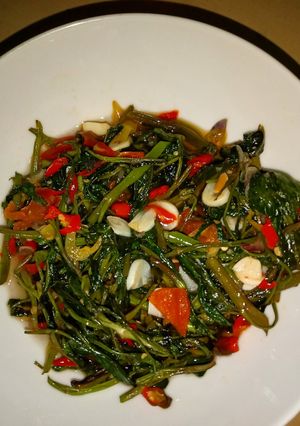 Foto resep Tumis kangkung sederhana