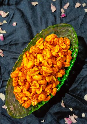મસાલા શીંગ (Masala Shing Recipe In Gujarati) રેસીપી મુખ્ય ફોટો