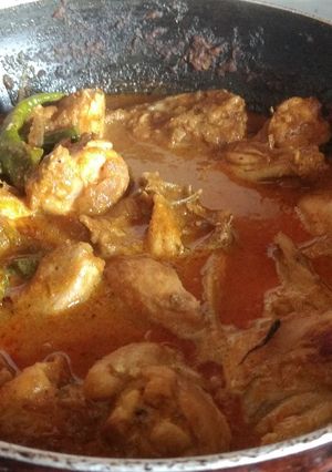 A picture of Mirch murgh / jalapeno chicken.