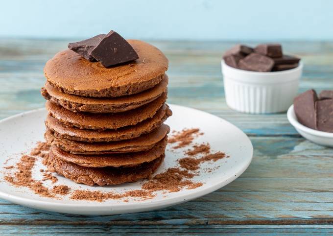 Ngabuburit ! Baking Bersama Anak: Pancake Cokelat Ala Parrot