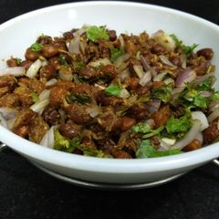 A picture of Chana Chaat.