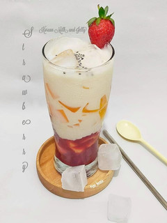 Foto resep Korean Strawberry Milk and Jelly