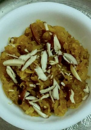 A picture of Healthy lokky ki chutney.