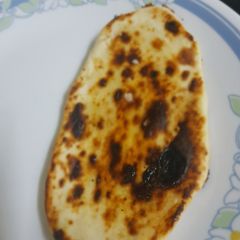 A picture of Naan.