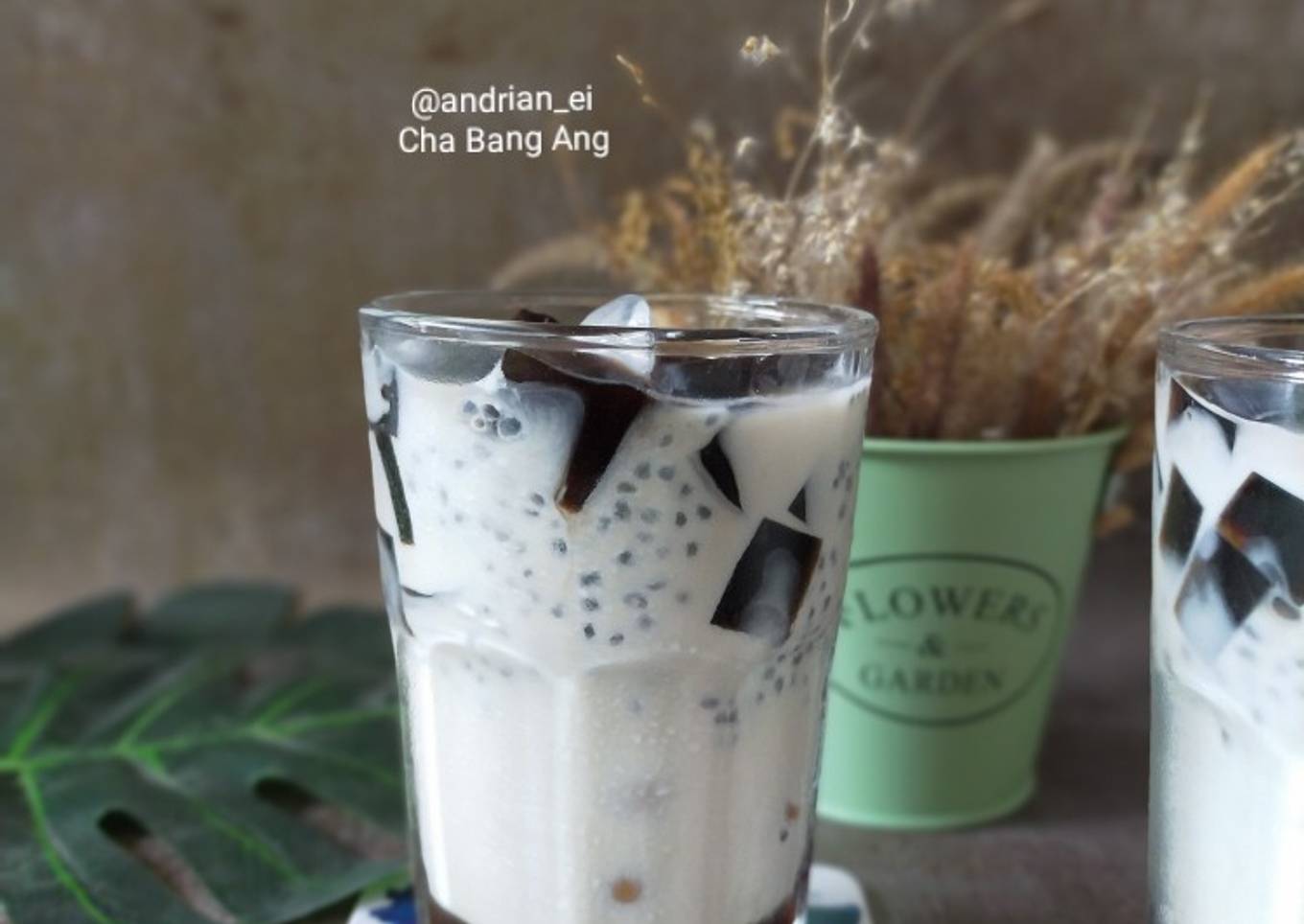Cha Bang Ang (Es Cincau ala Thailand)
