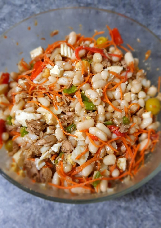 Una foto de Ensalada de judías blancas