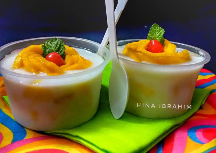 Recipe of Perfect Mango Yoghurt Parfait